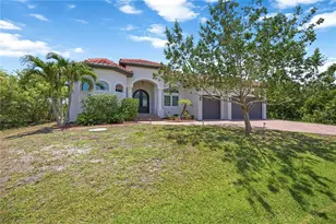 10386 Winnipeg St, Port Charlotte, FL 33981 - Photo 3