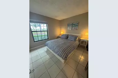 4859 Winslow Beacon #54, Sarasota, FL 34235 - Photo 9
