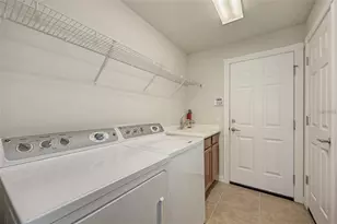 6083 Benevento Dr, Sarasota, FL 34238 - Photo 21