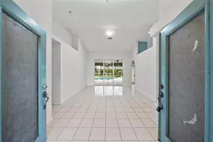 555 Park Estates Square, Venice, FL 34293 - Photo 3