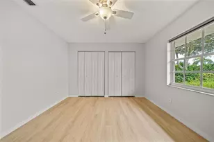 555 Park Estates Square, Venice, FL 34293 - Photo 23