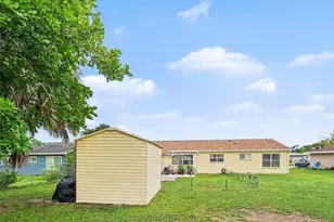 2473 Fairbrook St, North Port, FL 34287 - Photo 29