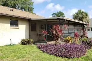 8881 Pohoy Ave, Sarasota, FL 34231 - Photo 19