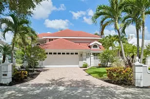 404 Cardiff Rd, Venice, FL 34293 - Photo 9