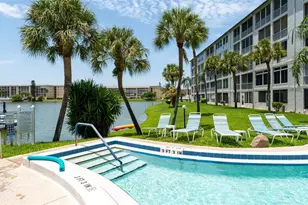 3276 Lake Bayshore Dr N, Bradenton, FL 34205 - Photo 33