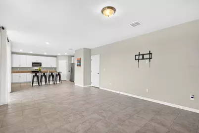 10025 Daybreak Glen, Parrish, FL 34219 - Photo 11