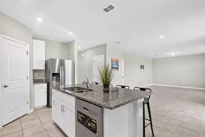 10025 Daybreak Glen, Parrish, FL 34219 - Photo 17