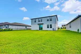 10025 Daybreak Glen, Parrish, FL 34219 - Photo 5
