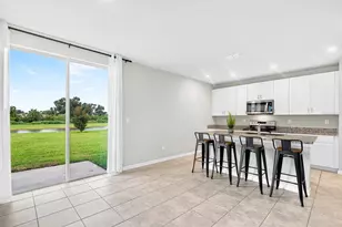 10025 Daybreak Glen, Parrish, FL 34219 - Photo 11