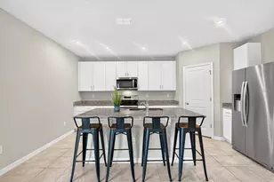10025 Daybreak Glen, Parrish, FL 34219 - Photo 13