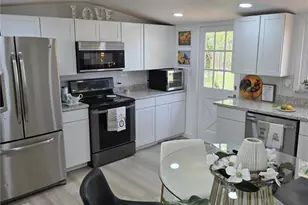 1205 Willis Ave, Sarasota, FL 34232 - Photo 23