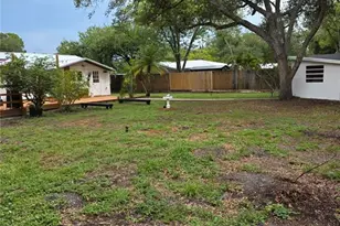 1205 Willis Ave, Sarasota, FL 34232 - Photo 59
