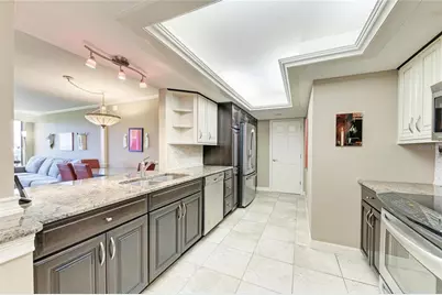 5700 Escondida Boulevard S #506, Saint Petersburg, FL 33715 - Photo 7