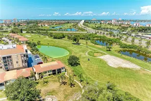 5700 Escondida Blvd S, Saint Petersburg, FL 33715 - Photo 29