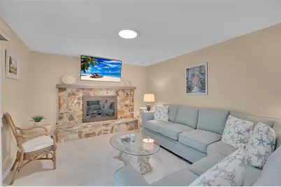 732 S Gondola Drive, Venice, FL 34293 - Photo 25