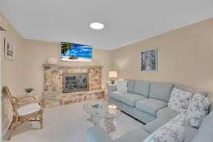 732 S Gondola Dr, Venice, FL 34293 - Photo 25