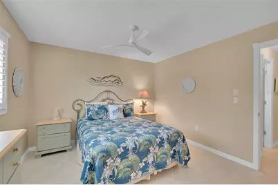 732 S Gondola Drive, Venice, FL 34293 - Photo 37