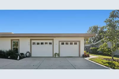 618 Whitfield Avenue, Sarasota, FL 34243 - Photo 3