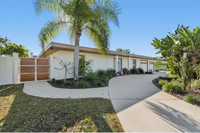 618 Whitfield Avenue, Sarasota, FL 34243 - Photo 1