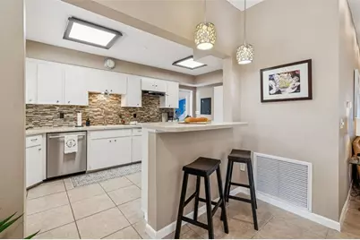 618 Whitfield Avenue, Sarasota, FL 34243 - Photo 21