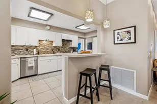 618 Whitfield Ave, Sarasota, FL 34243 - Photo 21