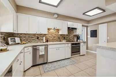 618 Whitfield Avenue, Sarasota, FL 34243 - Photo 23