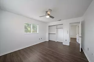 2619 Robinson Ave, Sarasota, FL 34232 - Photo 19