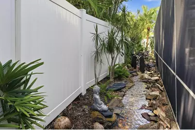 1833 Oak View Drive, Sarasota, FL 34232 - Photo 29