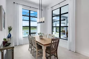 2428 Waterfront Cir, Sarasota, FL 34240 - Photo 21