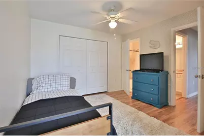 5570 Rosehill Road #204, Sarasota, FL 34233 - Photo 7