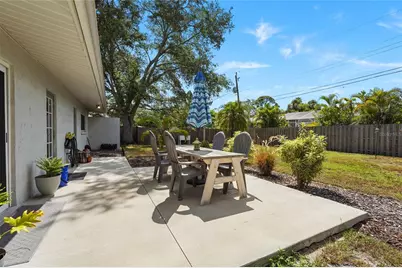 138 Holly Avenue, Sarasota, FL 34243 - Photo 33