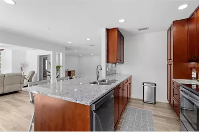 138 Holly Avenue, Sarasota, FL 34243 - Photo 15