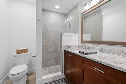 138 Holly Avenue, Sarasota, FL 34243 - Photo 21
