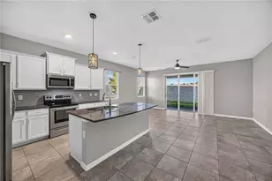 2683 Midnight Pearl Dr, Sarasota, FL 34240 - Photo 5