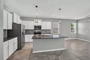 2683 Midnight Pearl Dr, Sarasota, FL 34240 - Photo 9