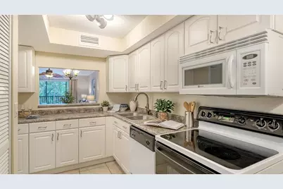 3700 S Osprey Avenue #222, Sarasota, FL 34239 - Photo 13
