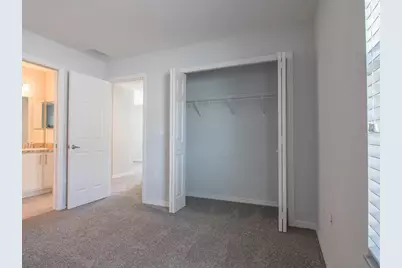 1097 Grantham Drive, Sarasota, FL 34234 - Photo 17