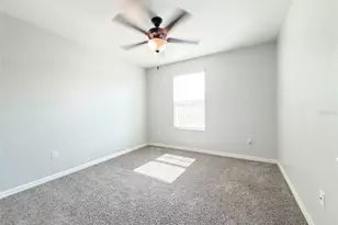 1097 Grantham Dr, Sarasota, FL 34234 - Photo 33