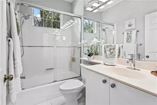 7105 Victoria Cir, Bradenton, FL 34201 - Photo 15