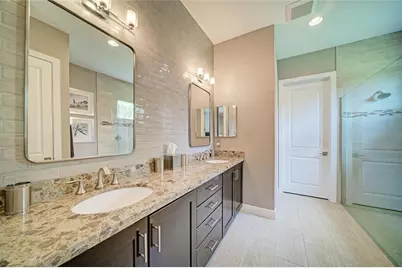 10121 Marbella Drive, Bradenton, FL 34211 - Photo 35