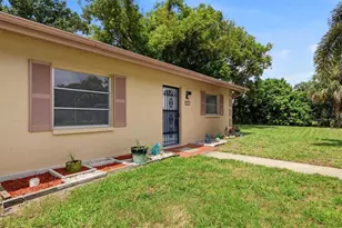 4538 Pawnee Trail, Sarasota, FL 34233 - Photo 1
