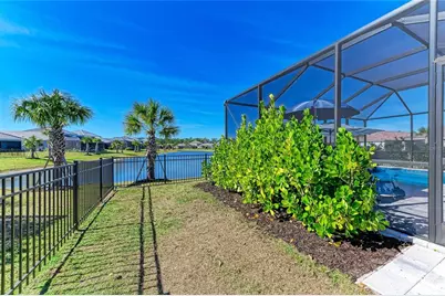 9920 Crystal Isle Circle, Sarasota, FL 34241 - Photo 5