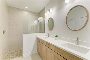 9920 Crystal Isles Cir, Sarasota, FL 34241 - Photo 43