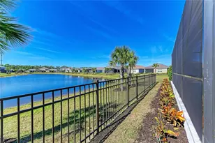 9920 Crystal Isles Cir, Sarasota, FL 34241 - Photo 33