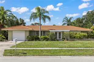 7411 Dickens Dr, Sarasota, FL 34231 - Photo 1