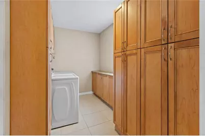 7411 Dickens Drive, Sarasota, FL 34231 - Photo 17