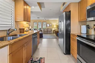 7411 Dickens Dr, Sarasota, FL 34231 - Photo 7