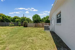 4624 Naomi Ridge Ln, Sarasota, FL 34233 - Photo 35
