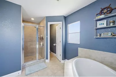 2441 17th Street W, Palmetto, FL 34221 - Photo 5