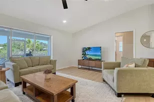 3033 Grafton St, Sarasota, FL 34231 - Photo 9